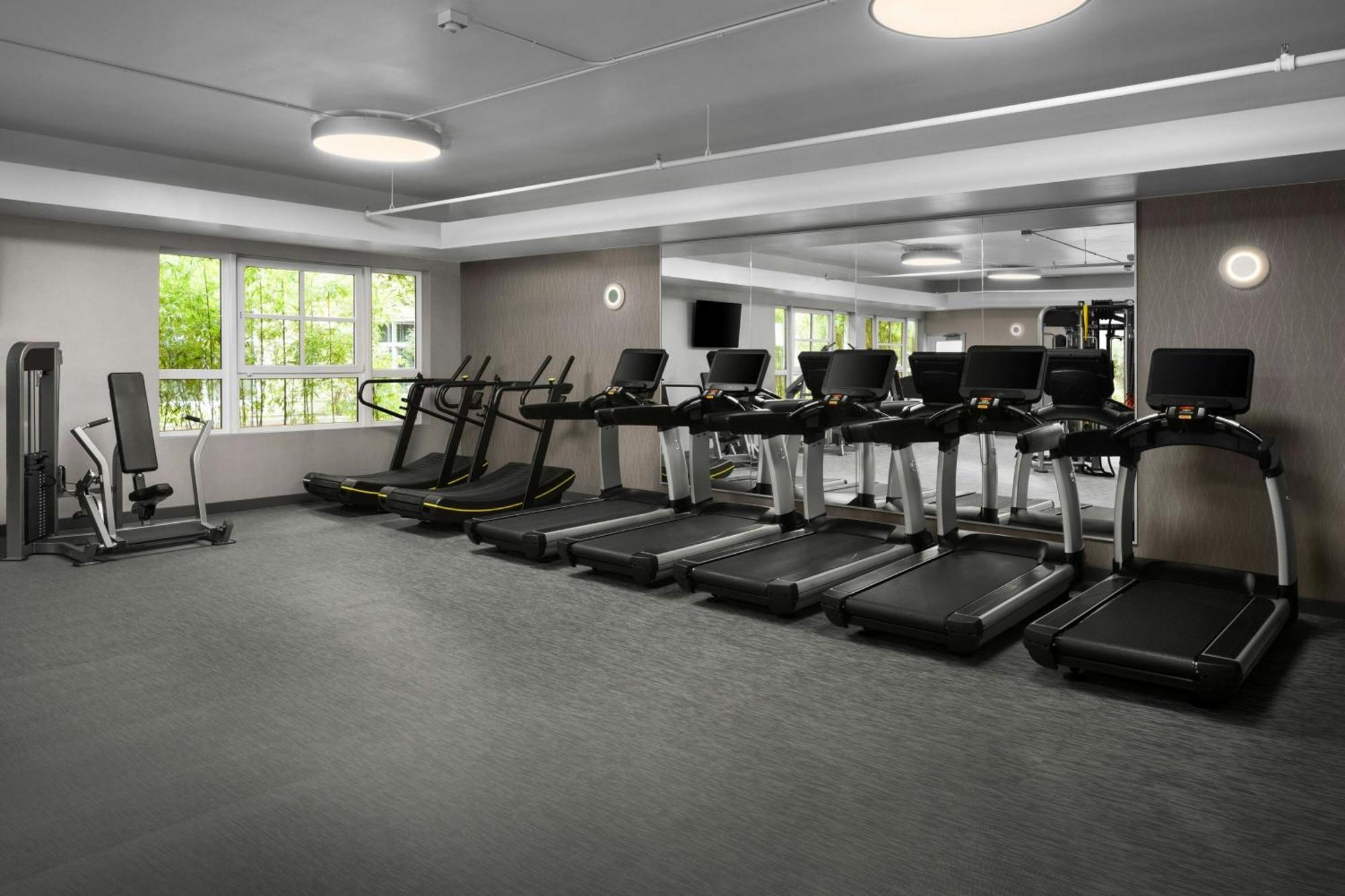 Courtyard By Marriott Seattle Bellevue/Downtown Hotel Ngoại thất bức ảnh